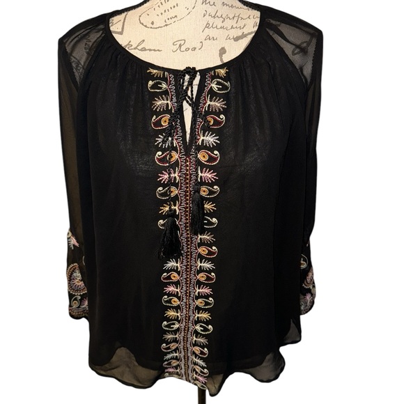 V Cristina Top - Picture 1 of 5